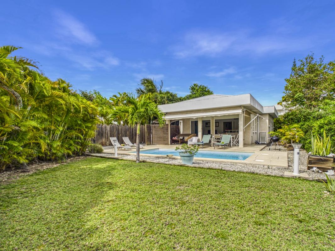 33.Location villa piscine proche plage Saint François Guadeloupe